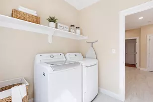 10 Homes Ave, Franklin, MA 02038 - Photo 18
