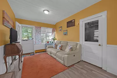 54 Colbert St, Leominster, MA 01453 - Photo 24