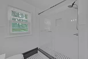 54 Colbert St, Leominster, MA 01453 - Photo 14