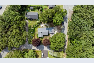 54 Colbert St, Leominster, MA 01453 - Photo 32