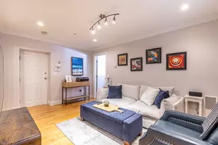 52 Cooper St, Boston, MA 02113 - Photo 4