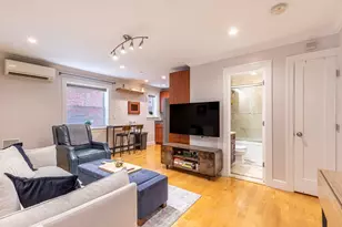 52 Cooper St, Boston, MA 02113 - Photo 2
