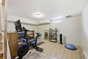 33 Kimberly Dr, South Hadley, MA 01075 - Photo 28