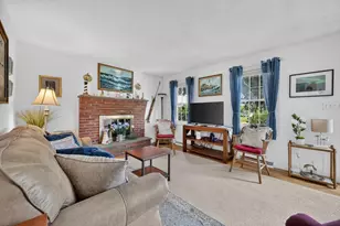 22 Evelyn St, New Bedford, MA 02745 - Photo 10