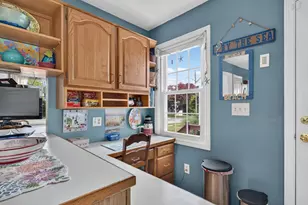 22 Evelyn St, New Bedford, MA 02745 - Photo 22
