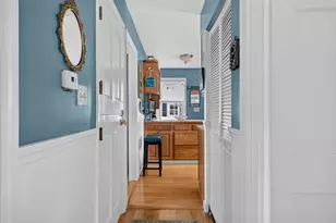 22 Evelyn St, New Bedford, MA 02745 - Photo 16