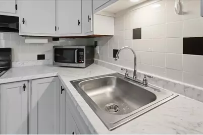 17 Green Dr, Dartmouth, MA 02747 - Photo 18