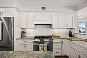 123 Nelsons Grove Rd, Lakeville, MA 02347 - Photo 6