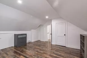 379 Roosevelt Ave, Springfield, MA 01118 - Photo 22