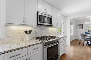 1 Daisy Ln, Tyngsborough, MA 01879 - Photo 10