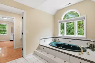 4 Iroquois Ln, Wilbraham, MA 01095 - Photo 32