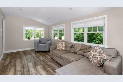 314 Pleasant St, Franklin, MA 02038 - Photo 22