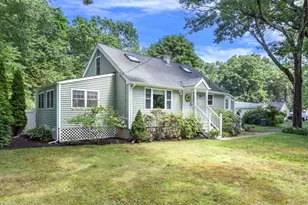 314 Pleasant St, Franklin, MA 02038 - Photo 4