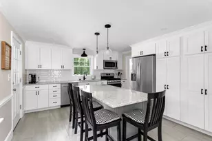 314 Pleasant St, Franklin, MA 02038 - Photo 12