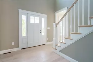 121 Valerie Run, Northbridge, MA 01534 - Photo 18