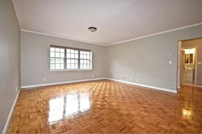35 Lake Shore Ct. #1, Boston, MA 02135 - Photo 2