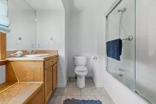 20 Kane St, Fairhaven, MA 02719 - Photo 32