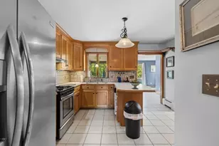 20 Kane St, Fairhaven, MA 02719 - Photo 22