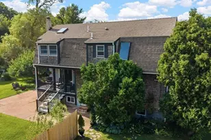 20 Kane St, Fairhaven, MA 02719 - Photo 2