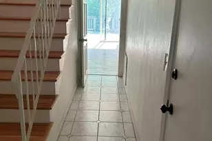 39 Pebble Pl, Malden, MA 02148 - Photo 8