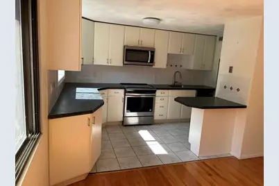 39 Pebble Pl #39, Malden, MA 02148 - Photo 4