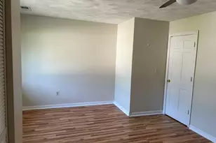 39 Pebble Pl, Malden, MA 02148 - Photo 28