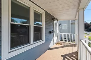 334 E Squantum St, Quincy, MA 02171 - Photo 6