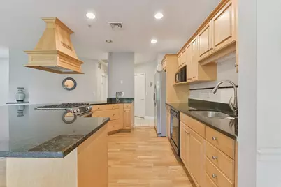 10 Northwood Dr #301, Sudbury, MA 01776 - Photo 4
