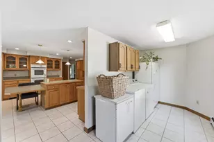 175 Granby Rd, South Hadley, MA 01075 - Photo 4