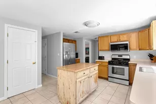 19 Padden Rd, Franklin, MA 02038 - Photo 8