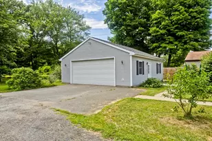 82 Montgomery St, Westfield, MA 01085 - Photo 10