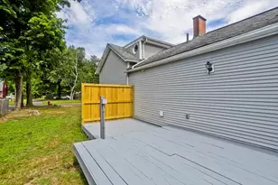 82 Montgomery St, Westfield, MA 01085 - Photo 6