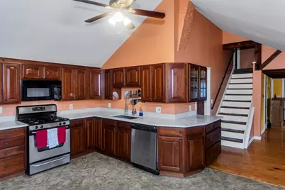 82 Montgomery St, Westfield, MA 01085 - Photo 20