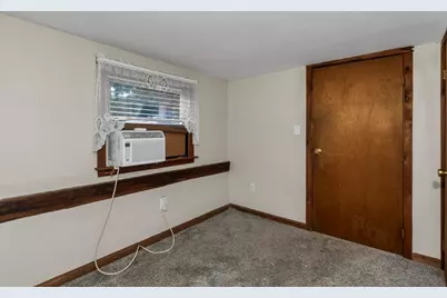 82 Montgomery St, Westfield, MA 01085 - Photo 34