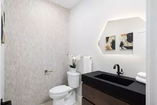 87 Lakeview St, Sharon, MA 02067 - Photo 10