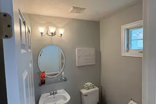 45 Crescent Rd, Needham, MA 02494 - Photo 4