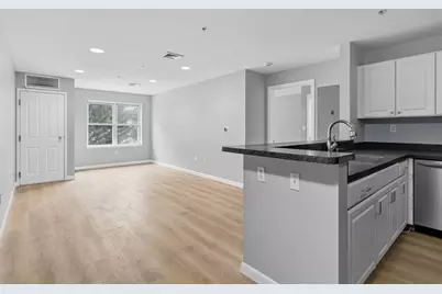 30 Franklin St #116, Malden, MA 02148 - Photo 4