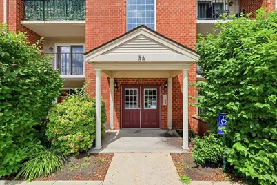 36 Maple Crest Cir #F, Holyoke, MA 01040 - Photo 2