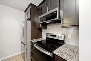 36 Maple Crest Cir, Holyoke, MA 01040 - Photo 10