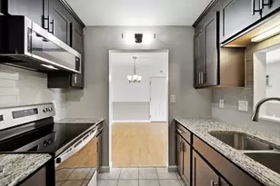 36 Maple Crest Cir, Holyoke, MA 01040 - Photo 8