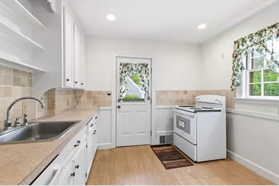 164 Candia St., Weymouth, MA 02189 - Photo 6