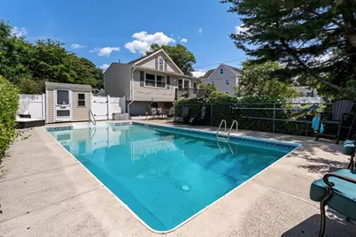 102 Manzanetta Ave, Weymouth, MA 02188 - Photo 32
