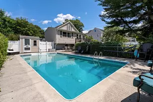 102 Manzanetta Ave, Weymouth, MA 02188 - Photo 32