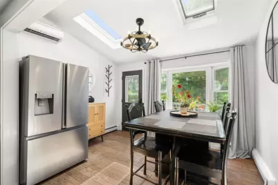 102 Manzanetta Ave, Weymouth, MA 02188 - Photo 20