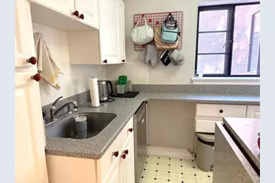 69 Strathmore Rd #6, Boston, MA 02135 - Photo 4