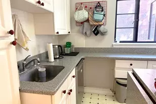 69 Strathmore Rd, Boston, MA 02135 - Photo 4