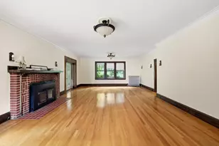 303 E State St, Granby, MA 01033 - Photo 14