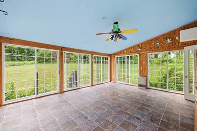 303 E State St, Granby, MA 01033 - Photo 18