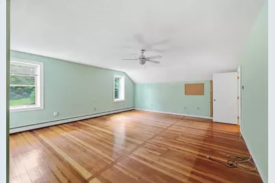 303 E State St, Granby, MA 01033 - Photo 30