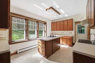303 E State St, Granby, MA 01033 - Photo 8